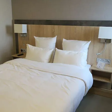 Brit Bernard فندق La Ferté-Bernard