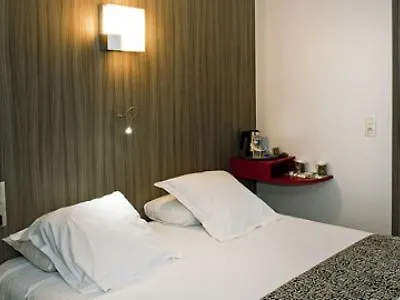 Brit Bernard 라페르트베르나르